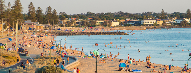 LISA-Sprachreisen-Erwachsene-Englisch-Australien-Melbourne-Strand-Baden-Meer-Sommer