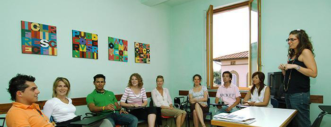 LISA-Sprachreisen-Erwachsene-Italienisch-Italien-Mailand-Sprachschule-Unterricht-Gruppe-Kurs