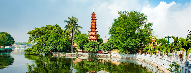 LISA-Sprachreisen-Erwachsene-Vietnamesisch-Vietnam-Hanoi-Pagode-Wahrzeichen-Fluss-Spiegelung
