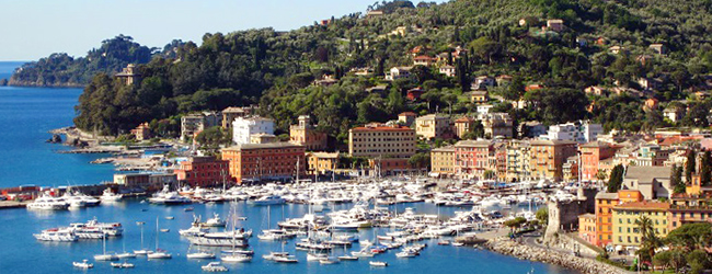 LISA-Sprachreisen-Italienisch-Italien-Sanremo-Stadt-Besichtigung-Sightseeing-Kueste-Ausblick-Hafen-Boote-Altstadt