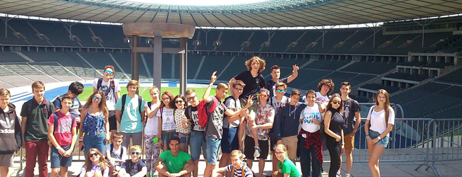 LISA-Sprachreisen-Schueler-Deutsch-Deutschland-Berlin-Watersports-Ausflug-Freizeit-Stadion-Olympia