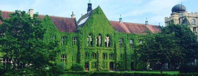 LISA-Sprachreisen-Schueler-Englisch-England-Cheltenham-Ladies-College-Garten-Sommer